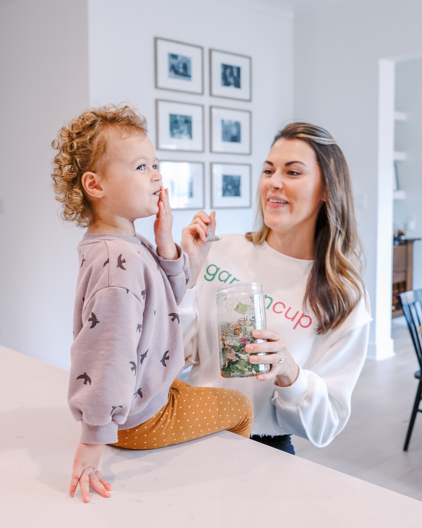 Let’s talk #momlife 

Busy, tired, sometimes messy, and ALWAYS hungry… @gardencuplife created turnkey salads that require no-prep and no clean-up because Gardencup gets you, mama! 

What else can Gardencup do to make your life a little easier? Give some ideas below! 

#gardencup #busymomlife #fitnessmomlife #busymomhacks #workingmomslife #fitnessmomma #busymommy #fitnessmommy #busymomma #busymoms #busymomlife #momswhoworkout #busymom #mealdeliveryservice #healthyfoodmadeeasy #eatmoregreens #cleaneater #nourishingfoods #smartchoices #healthyfoodchoice #cleanrecipe #easymealprep #madefresh #healthygoals #cleaneatingjourney #mealpreplife